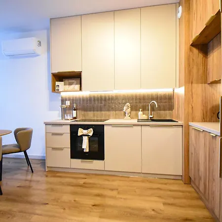 Port 11 Przy Jeziorze Drweckim Z Kameralna Plaza أوسترودا